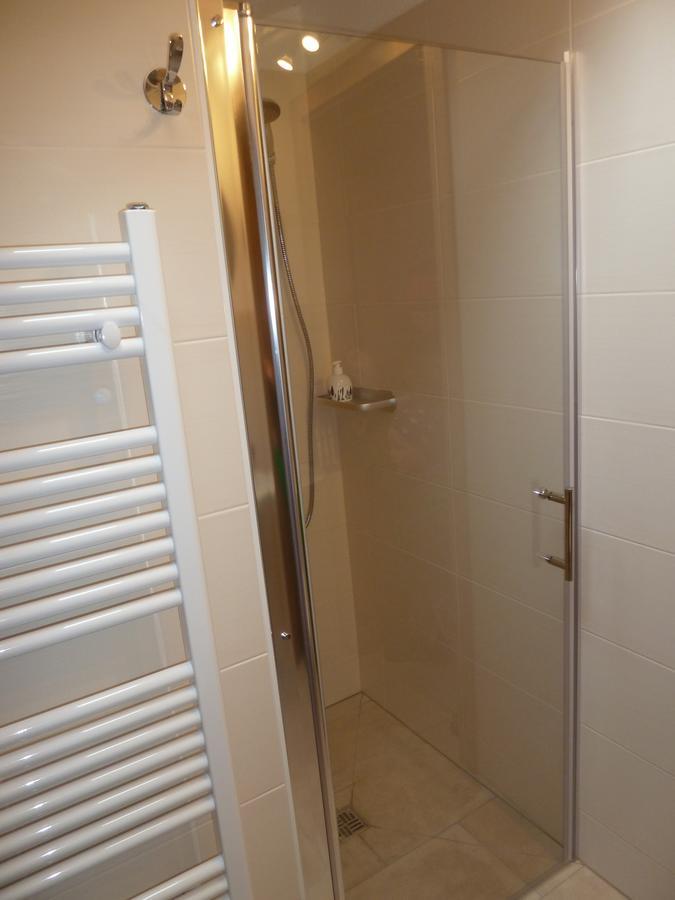 Hauser Apartament *